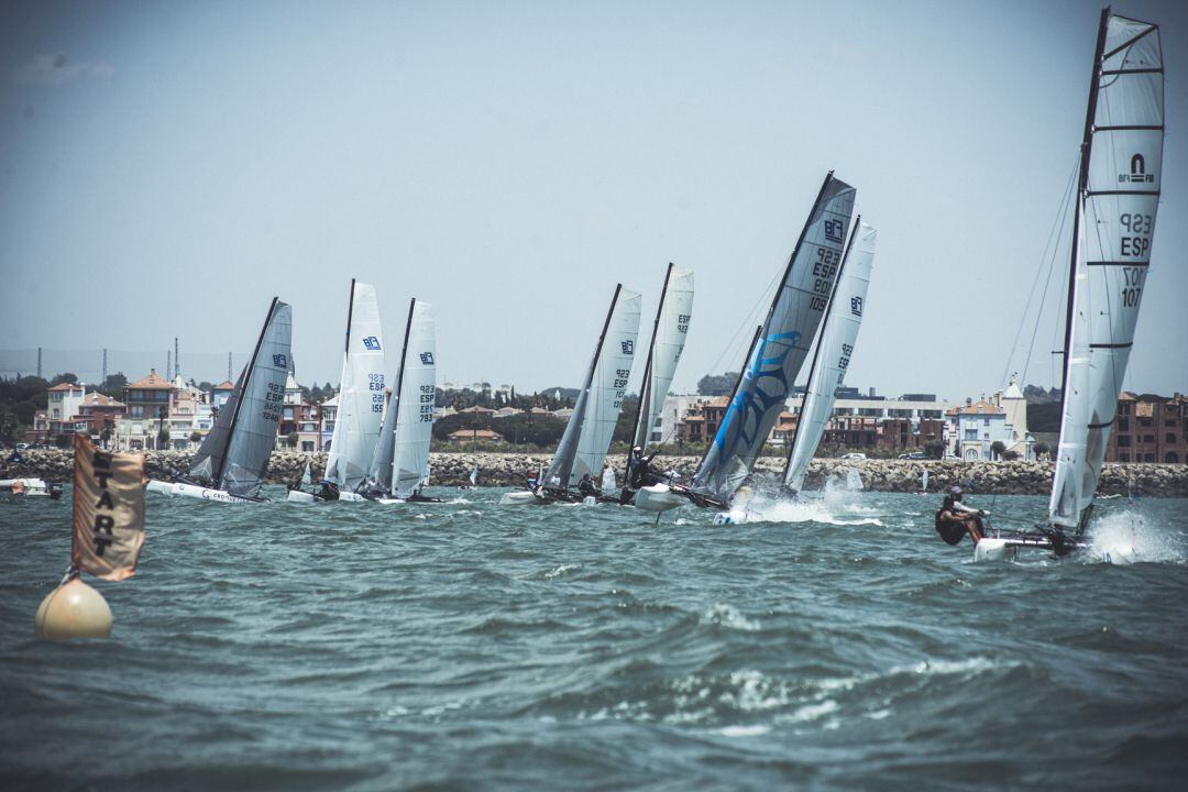 Imagen de la competición celebrada el sábado en aguas de la Bahía 