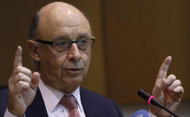 El ministro de Hacienda y Función Pública, Cristóbal Montoro