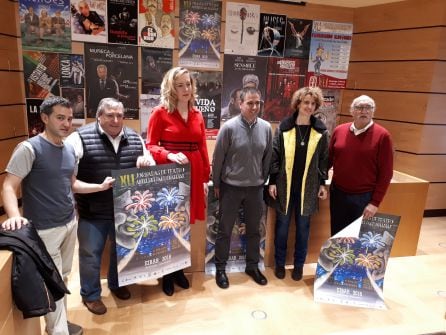 Representantes institucionales y organizadores en la presentación de esta mañana