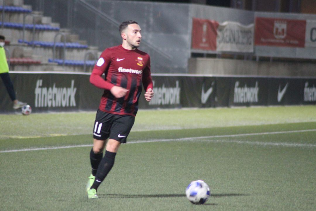 Pruden Sáez recibe la baja del Eldense a una semana para que se cierre el mercado de fichajes 