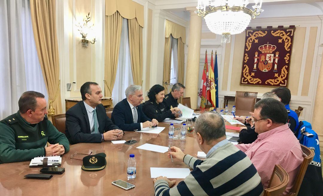 Reunión de coordinación de seguridad en la subdelegación del Gobierno en Palencia