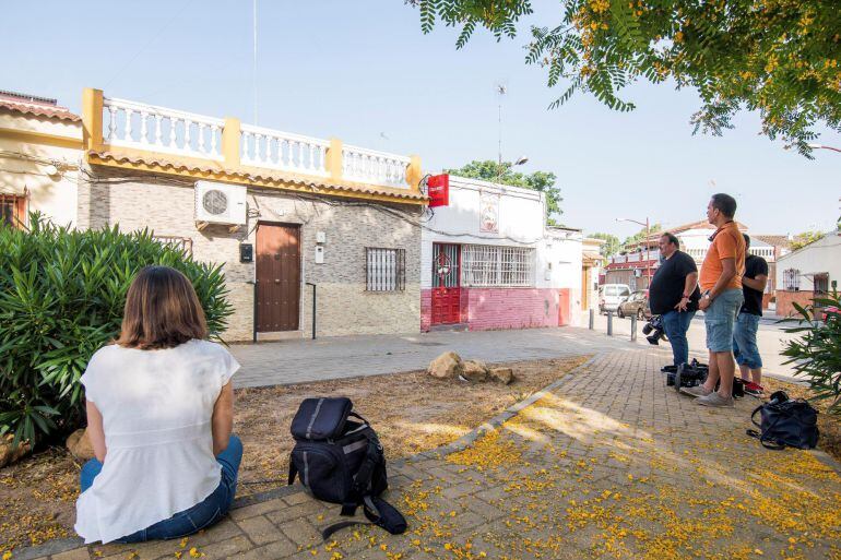 Vivienda del barrio sevillano de Amate donde reside José Ángel Prenda, uno de los cinco integrantes de &#039;La Manada&#039; condenado a nueve años de cárcel por abusar sexualmente de una joven madrileña de 18 años en Pamplona durante los Sanfermines de 2016.