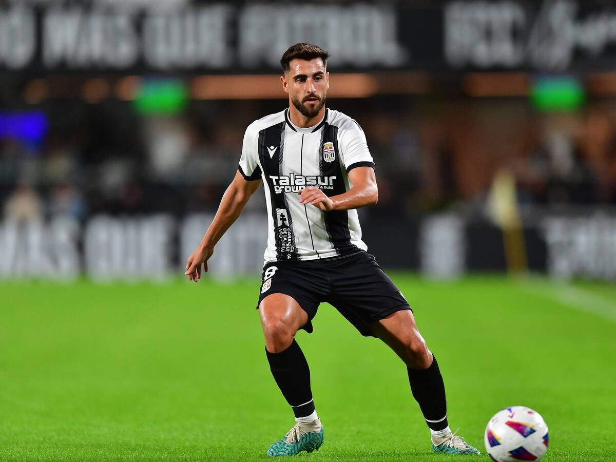 Vida o muerte en Oviedo para el Efesé