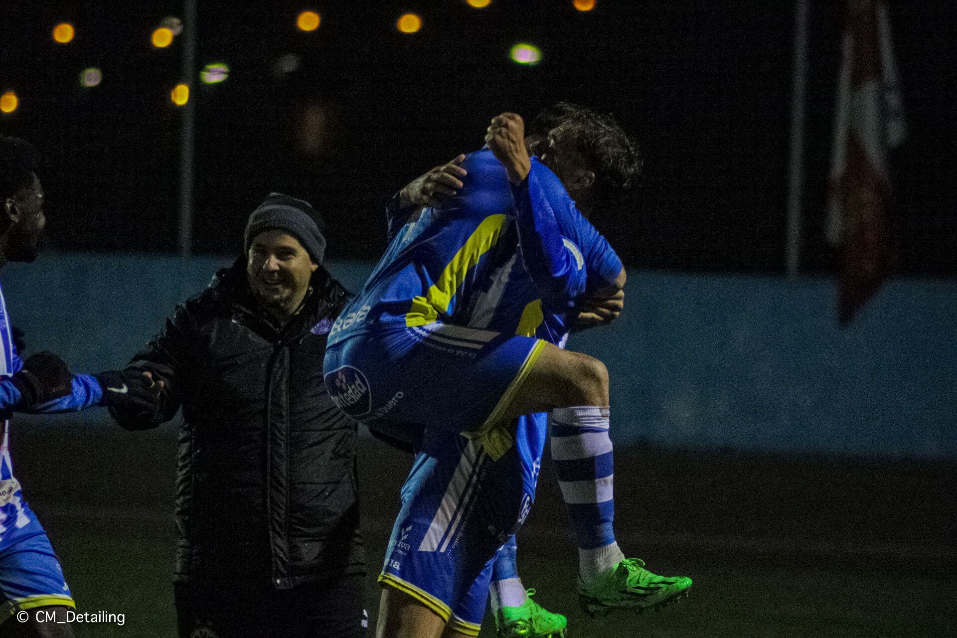 Alegría blanquiazul tras el 2-0 obra de Jaime