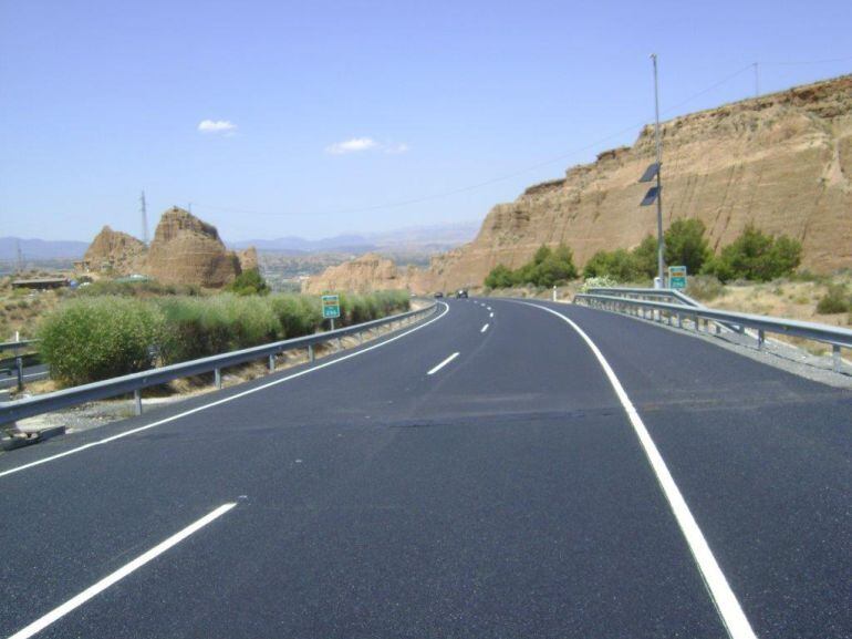 Estado final de la A92 entre Guadix y La Calahorra.