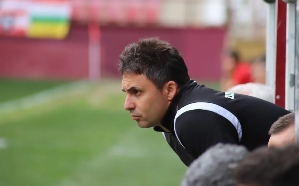 Sergio Rodríguez iniciará este sábado su cuarta etapa como técnico blanquirrojo / UD Logroñés