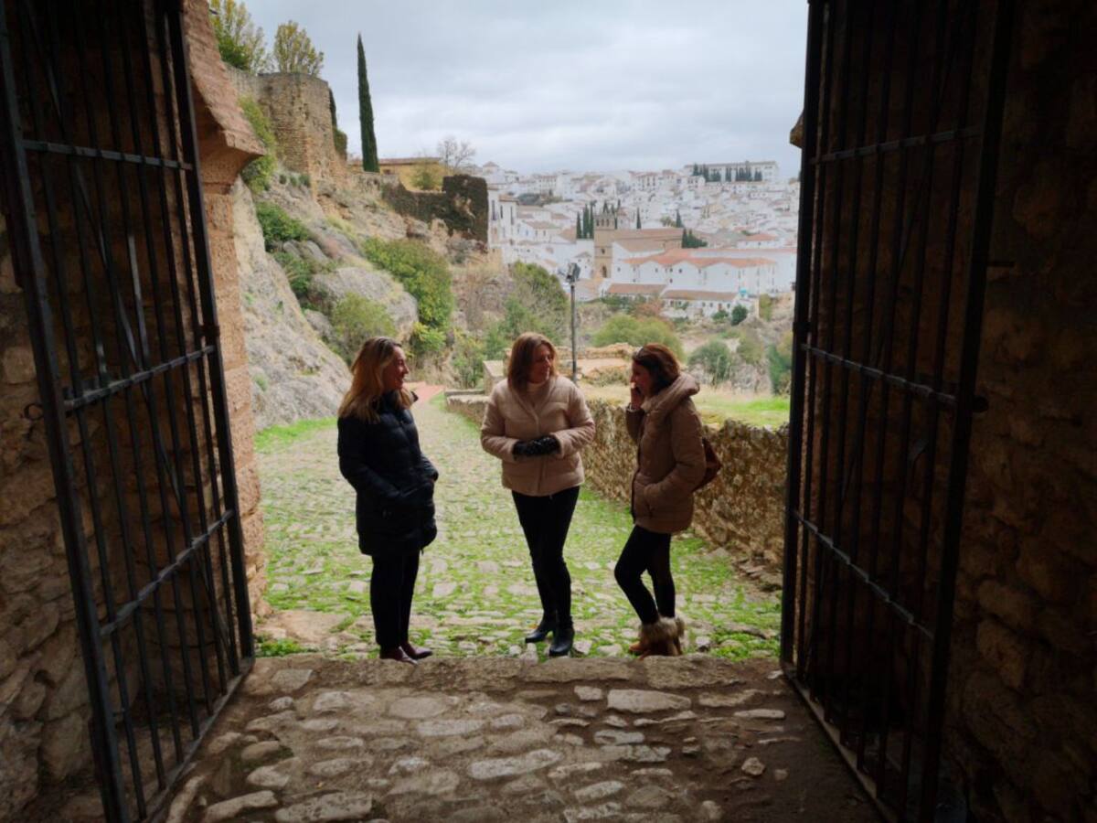 La Junta concede una subvención para mejorar dos caminos públicos