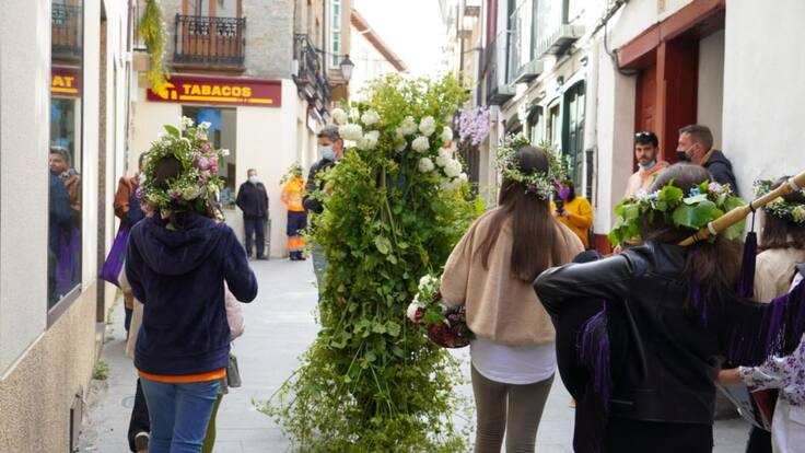 Los maios de Villafranca del Bierzo, mil tradiciones en una
