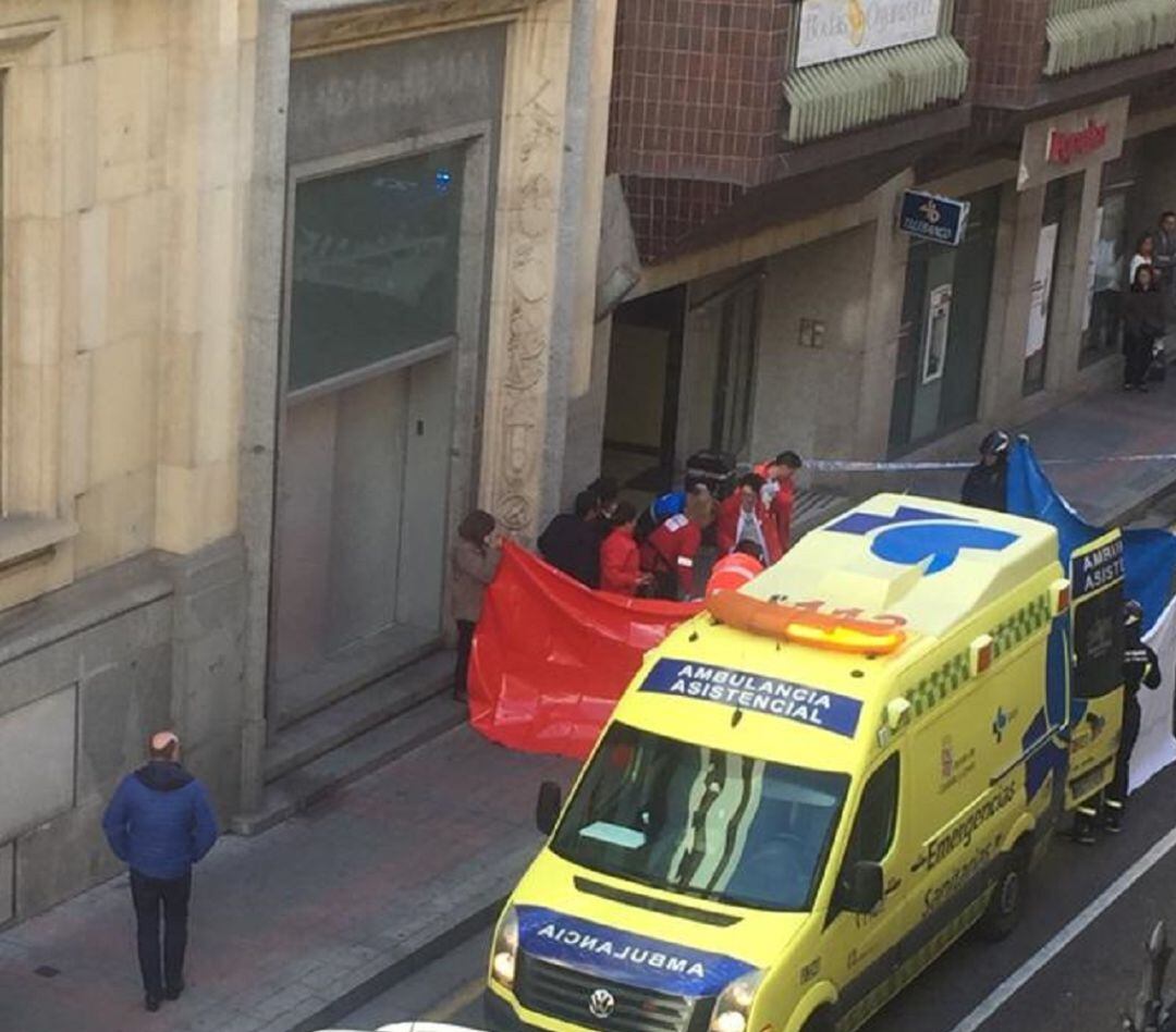 Zona en la que fue intervenido el atropellado en un primer momento