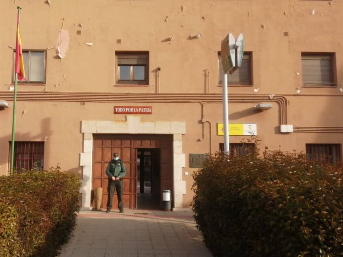 La Guardia Civil denuncia en dos días consecutivos al dueño del mismo bar de Rioseco de Soria