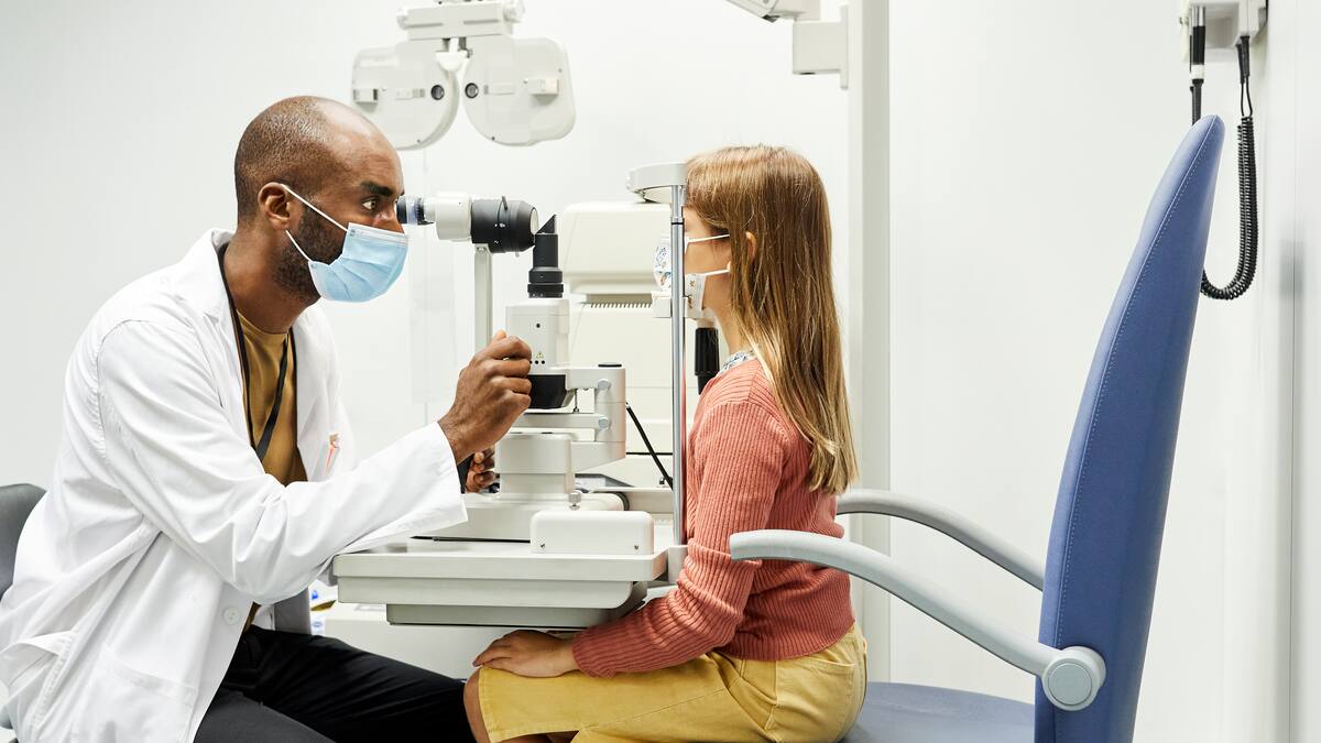 Charlamos con la oftalmóloga infantil María Nieves del Hospital U. La Paz