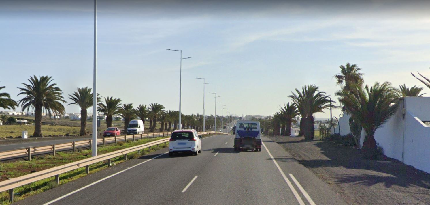 Autovía de Lanzarote entre Arrecife y Playa Blanca.