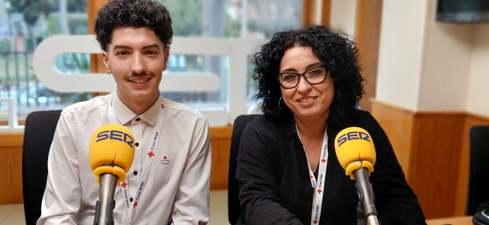 Ana Gómez y Yeray Castilla, en Hoy por hoy Teruel.
