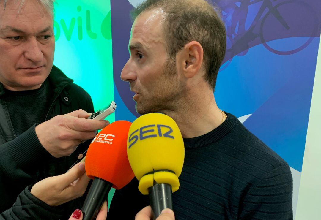 Alejandro Valverde en la presentación del Valverde Team-Terra Fecundis