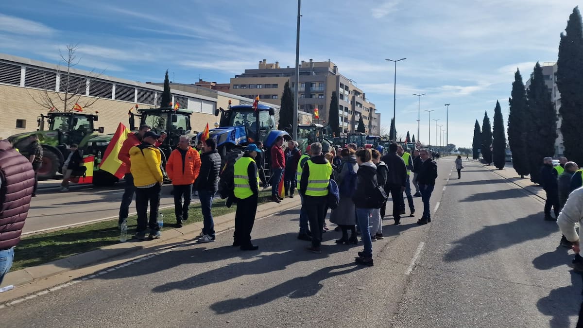 Moncloa obliga a cortar la entrada de los manifestantes agrícolas al centro de las ciudades
