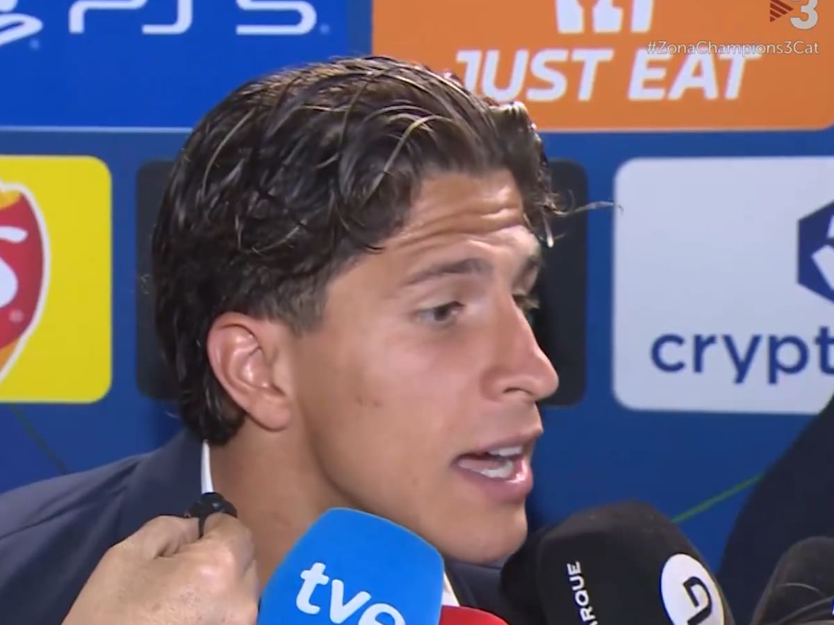 Tenso momento entre Giuliano Simeone y dos periodistas por el posible penalti por mano de Pubill: "¿Juan Musso sacó en todo el partido?"