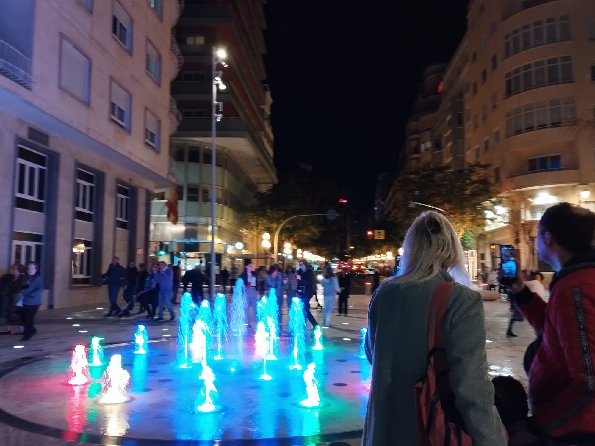 Plaza peatonal entre la Explanada y la Rambla