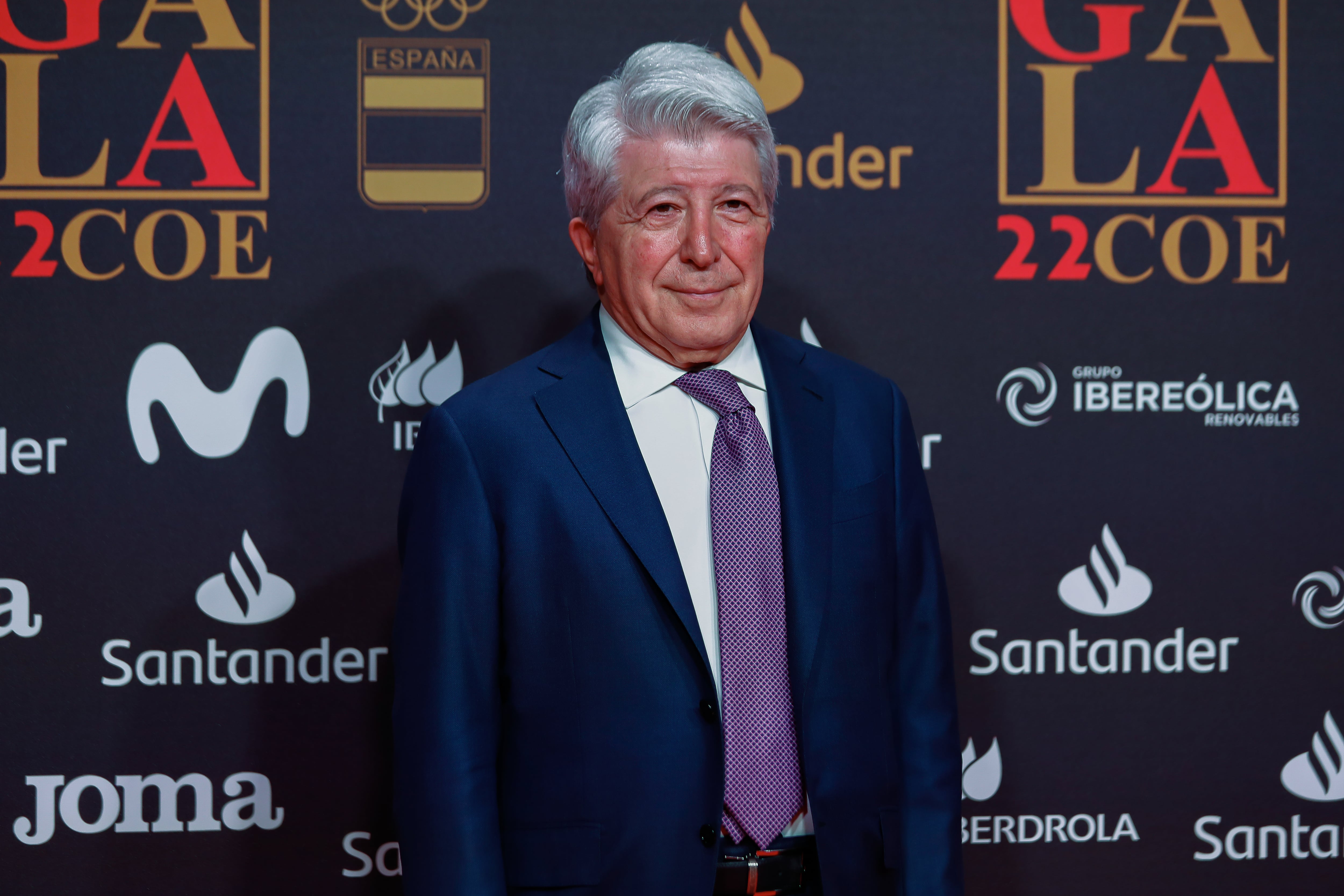 Enrique Cerezo en un evento con el Atlético de Madrid.