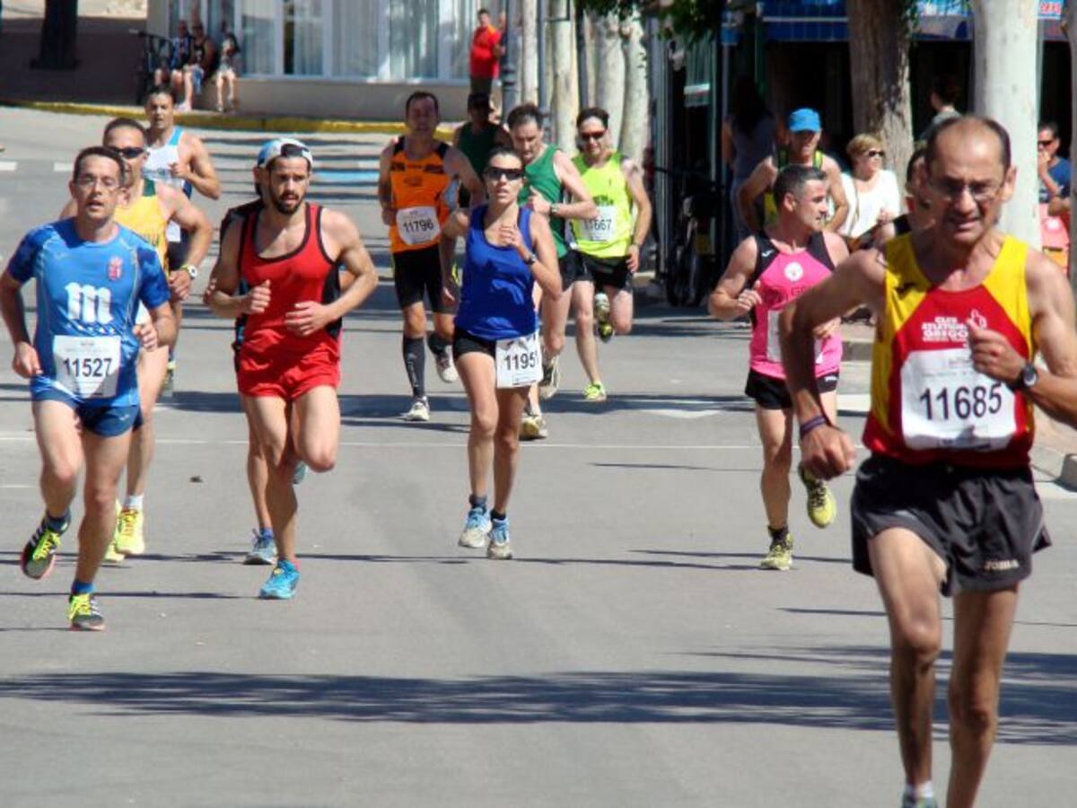 María José de Toro y Jesús Ángel Rodríguez vencieron en la IX Carrera Popular de San Pedro