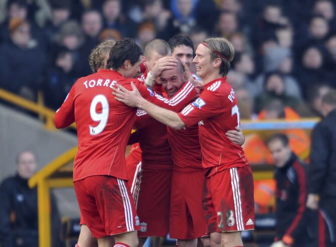 Fernando Torres celebra uno de los goles con el Liverpool