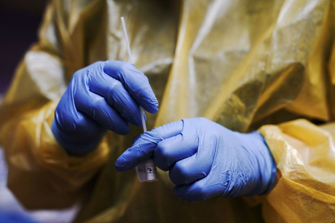 Recogida de muestra para el test de la Covid-19