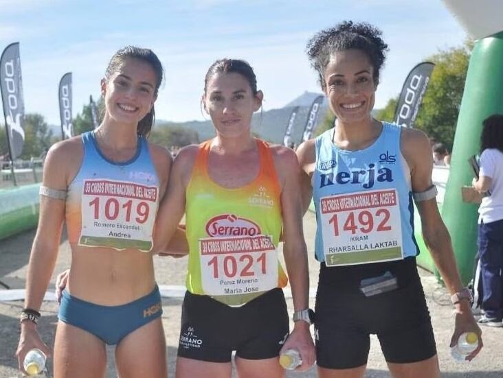 Las tres primeras clasificadas en el cross del Aceite