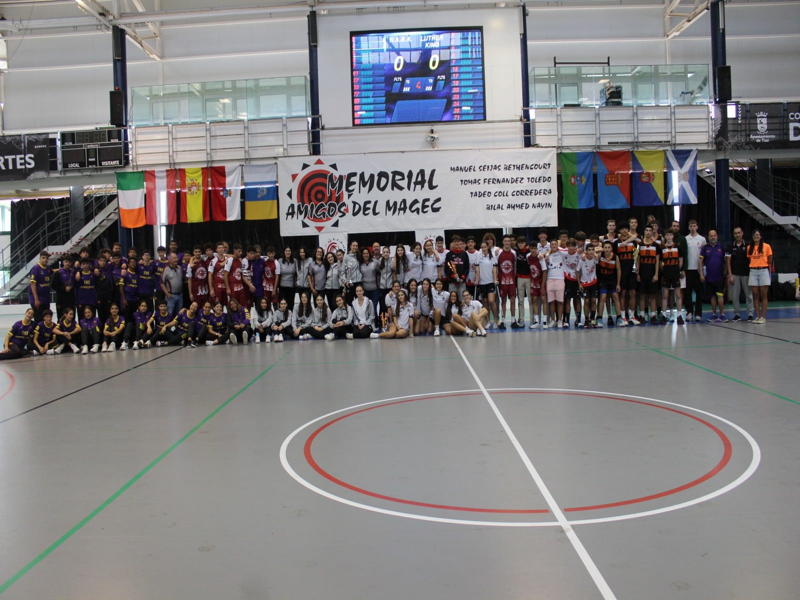 Participantes en el 28º Torneo La Candelaria de baloncesto en Tías, Lanzarote.