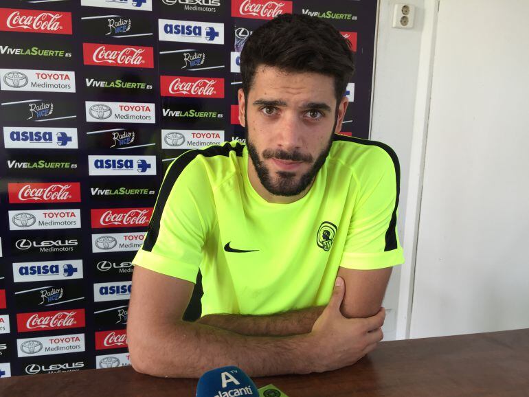 Fernando Román, jugador del Hércules