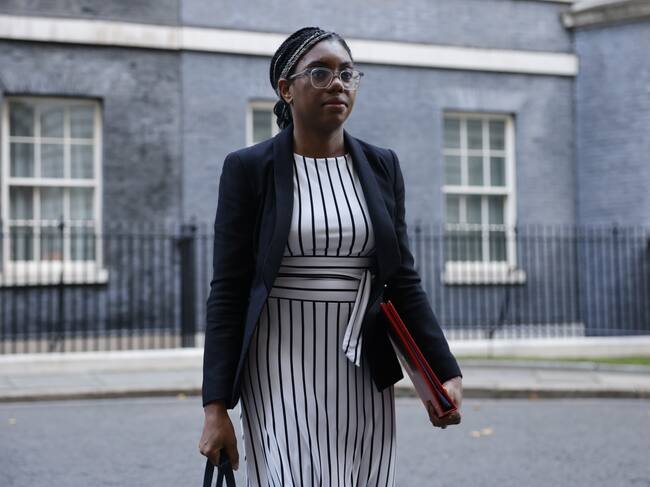 Kemi Badenoch acude a una reunión de Gabinete en Downing Street.