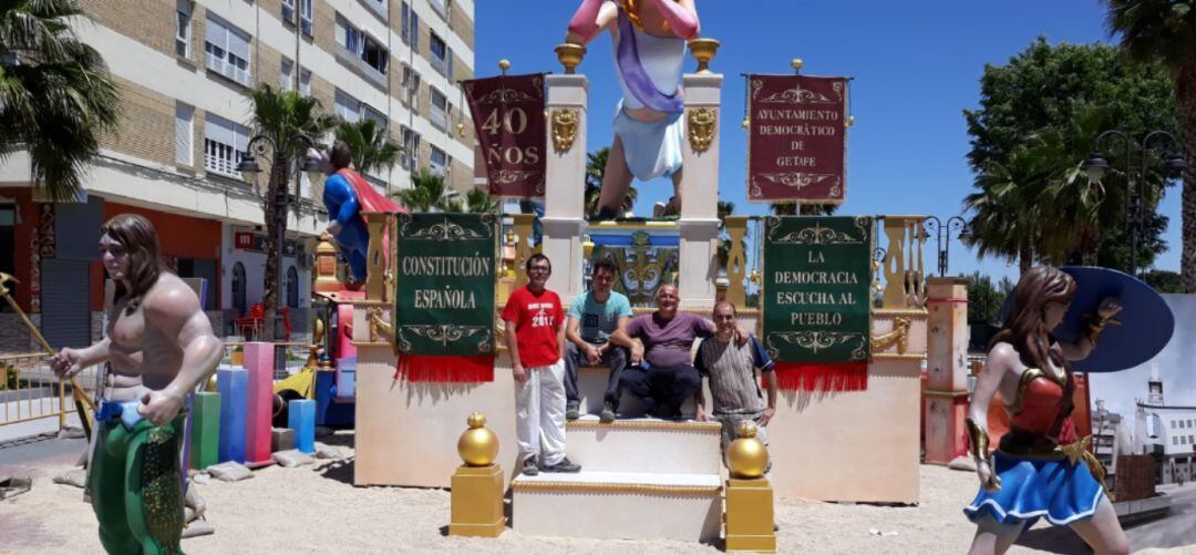 La 'chamá' de Getafe con la Liga de la Justicia democrática