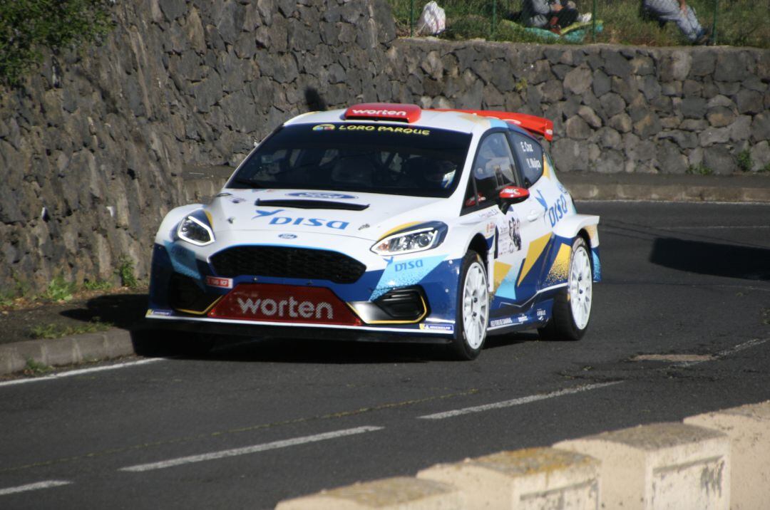 Enrique Cruz y Yeray Mújica (Ford Fiesta R5)