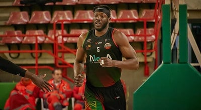 Moussa Koné, durante un partido en el Vicente Trueba