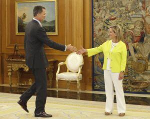 GRA119. MADRID, 26/07/2016.- El Rey ha recibido esta mañana en el Palacio de la Zarzuela a la diputada de Coalición Canaria (CC) Ana Oramas, en una nueva ronda de consultas con representantes de las fuerzas parlamentarias, la cuarta en sus dos años de rei