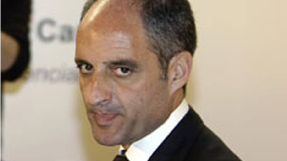 Anticorrupción acusa a Francisco Camps de un delito continuado de cohecho