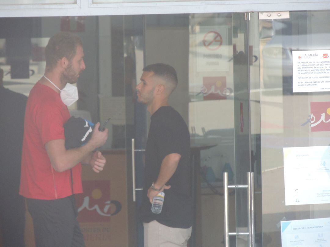 Aketxe se despide de Makaridze.