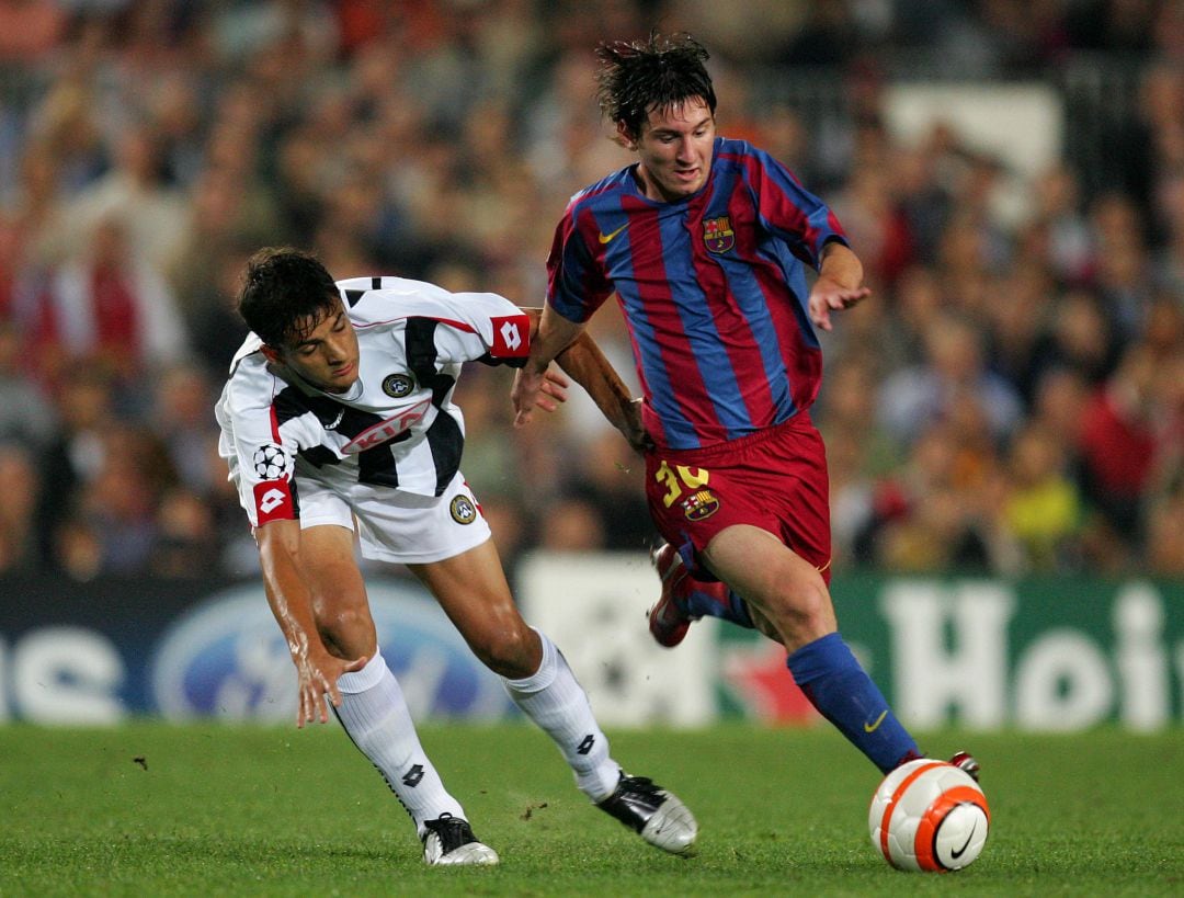 Leo Messi, en un partido ante el Udinese en la temporada 2005-06.