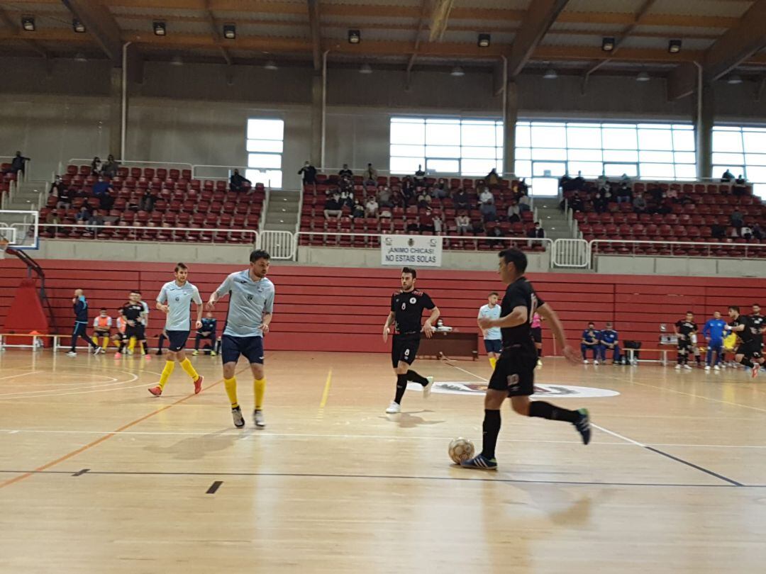 El Nueva Elda sigue encarando con seguridad, la segunda fase liguera