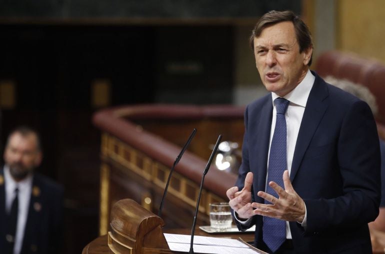 Rafael Hernando, portavoz del Grupo Popular, durante su intervención en el debate de la moción de censura presentada por el PSOE