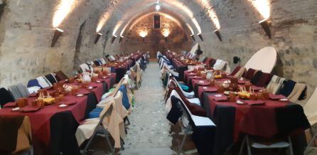 Almuerzo medieval en las Caballerizas del Castillo Calatravo