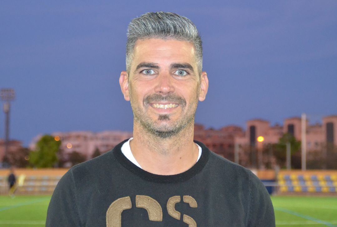 Manuel Esteban, entrenador del CD Dénia.