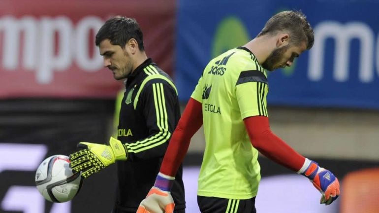 Casillas y De Gea durante un entrenamiento de la Selección 