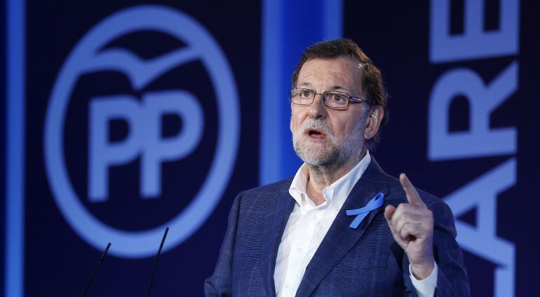 El líder del PP y presidente del Gobierno en funciones, Mariano Rajoy, durante su intervención en la Convención del PP sobre el Pacto por los Servicios Sociales, que tratará el futuro del estado del bienestar y las propuestas del partido para el pacto soc