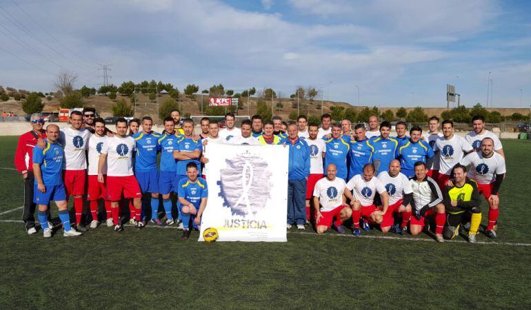 Veteranos del Getafe C.F. y exjugadores de primera división han participado en este partido solidario.