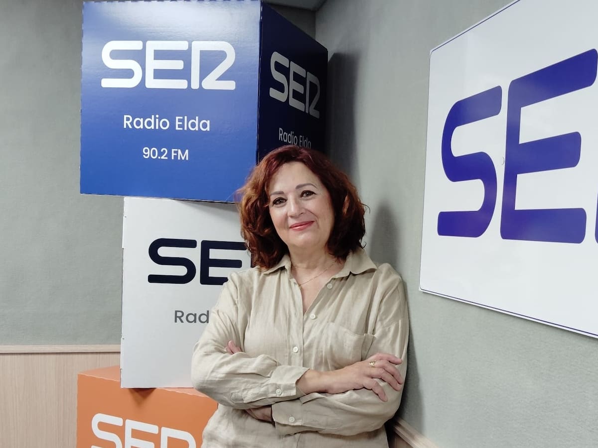 Entrevista | Isabel López, pintora y fotógrafa eldense