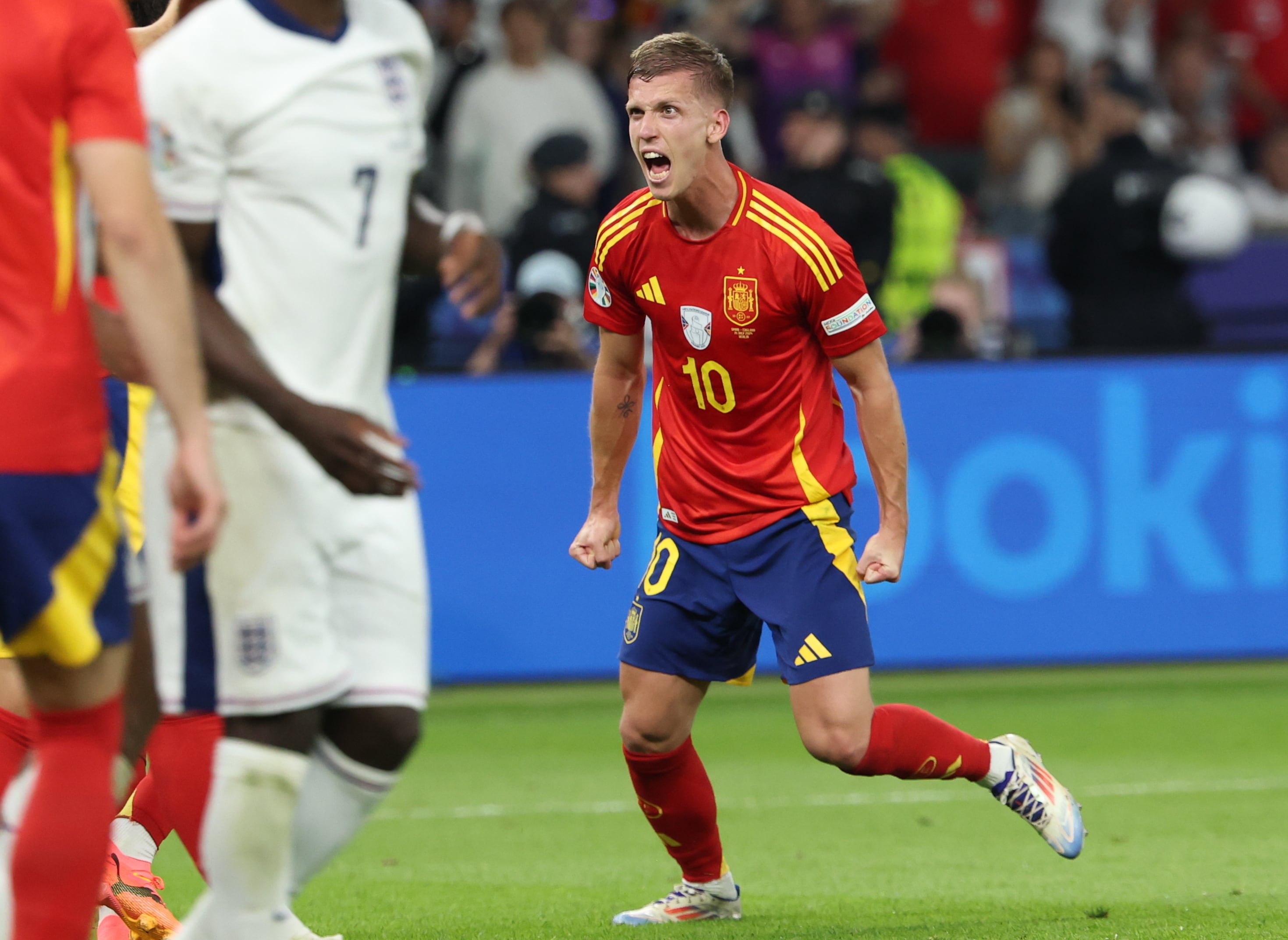 Dani Olmo, jugador de la Selección española. (Alemania, España) EFE/EPA/FRIEDEMANN VOGEL