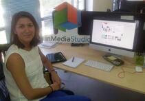 Gala, sevillana y periodista, ha encontrado trabajo en junio al haberse movido al mundo del marketing digital. Es una de las 127.248 personas que en junio ha dejado de formar parte de las oficinas de desempleo