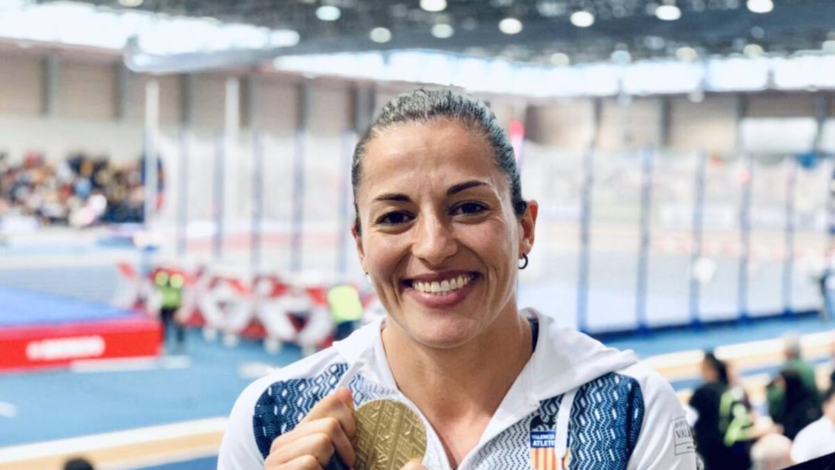 Úrsula Ruíz vuelve a proclamarse campeona de España de lanzamiento de peso en pista cubierta
