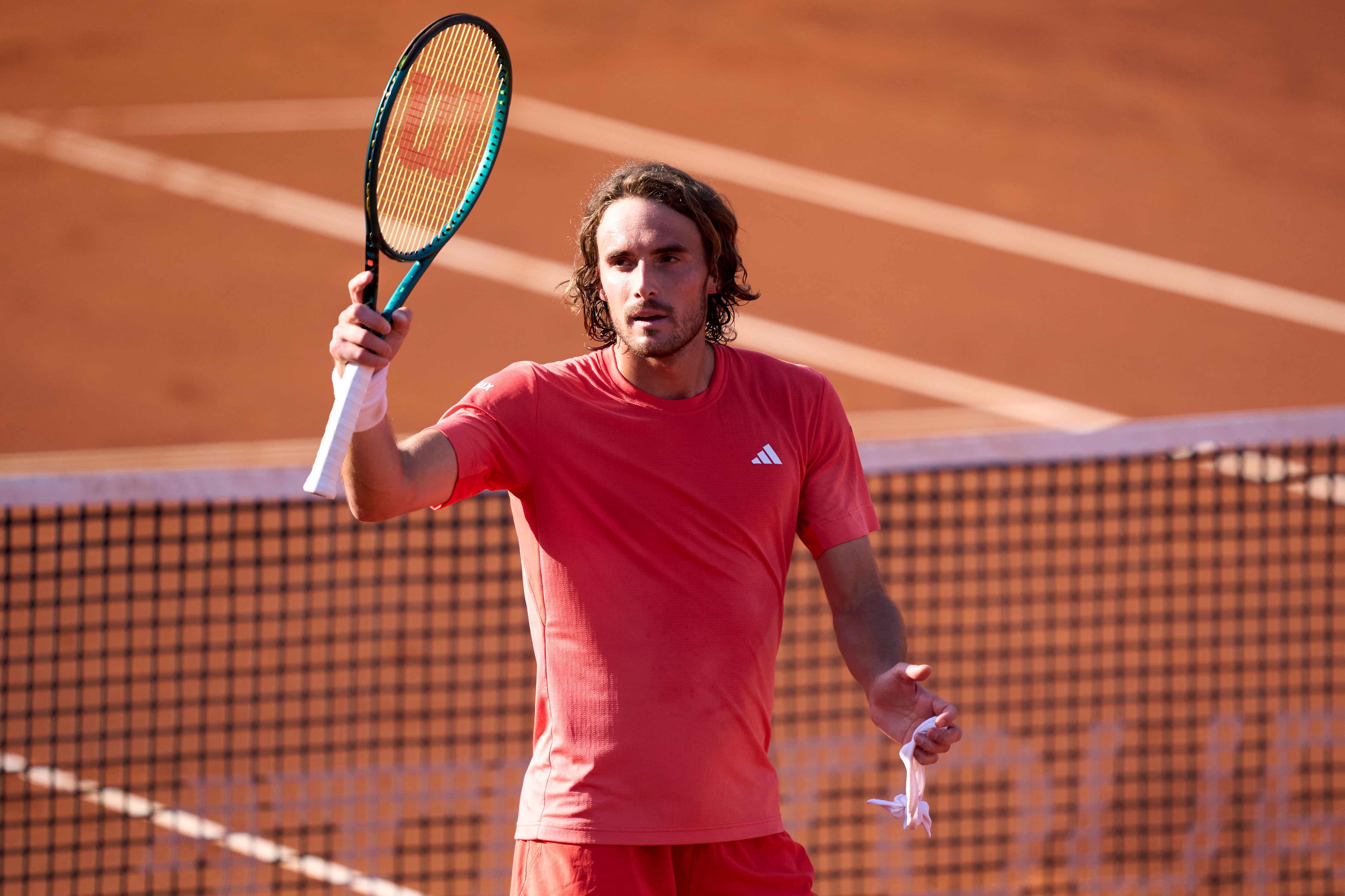 Stefanos Tsitsipas celebra el pase a la final del Conde de Godó tras vencer a Lajovic en la semifinal