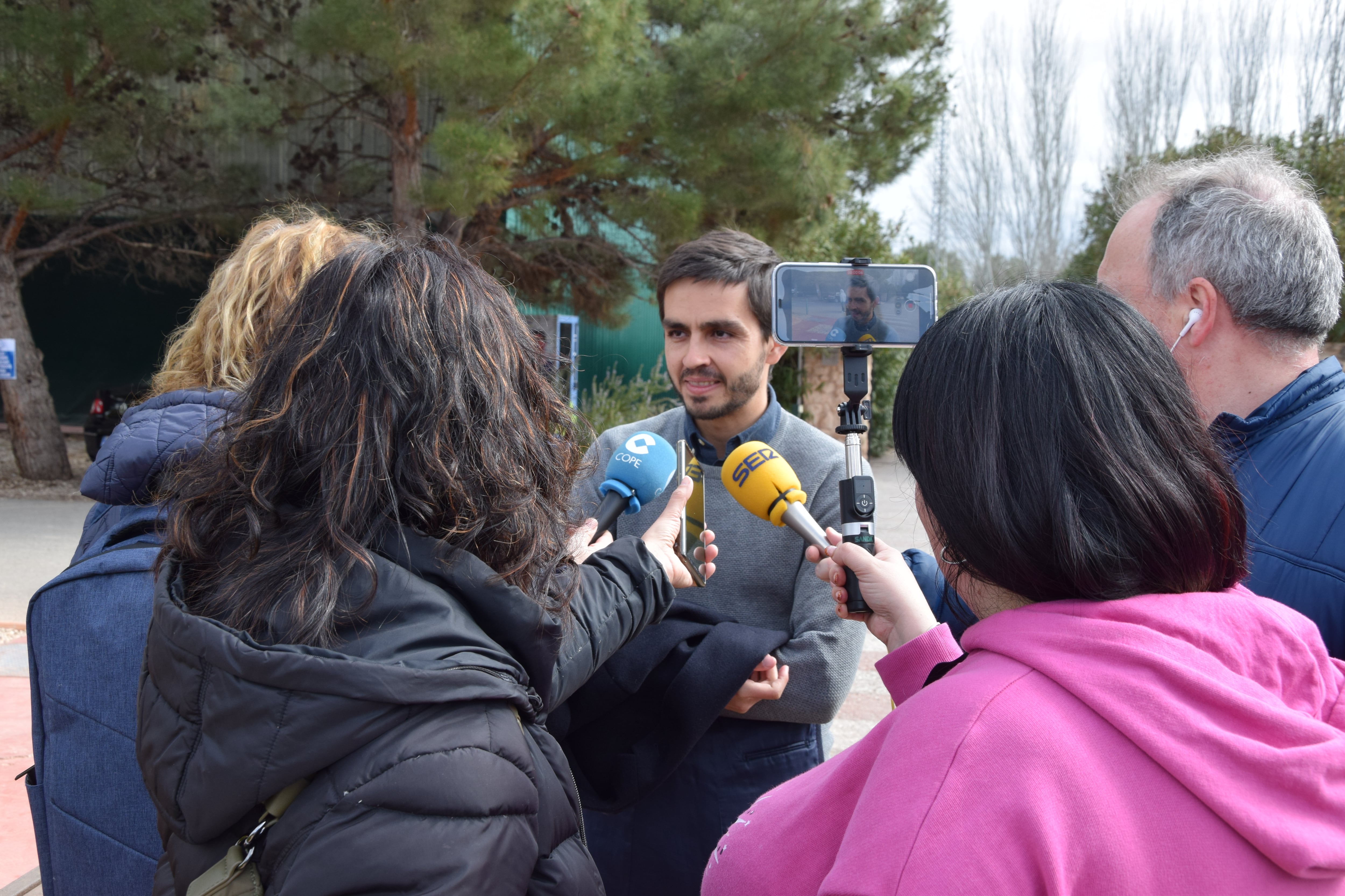 Presentación a los medios