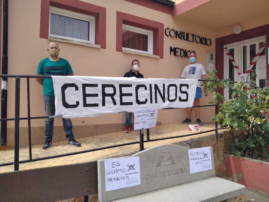  Movilización por la reapertura de los consultorios en Cerecinos de Campos